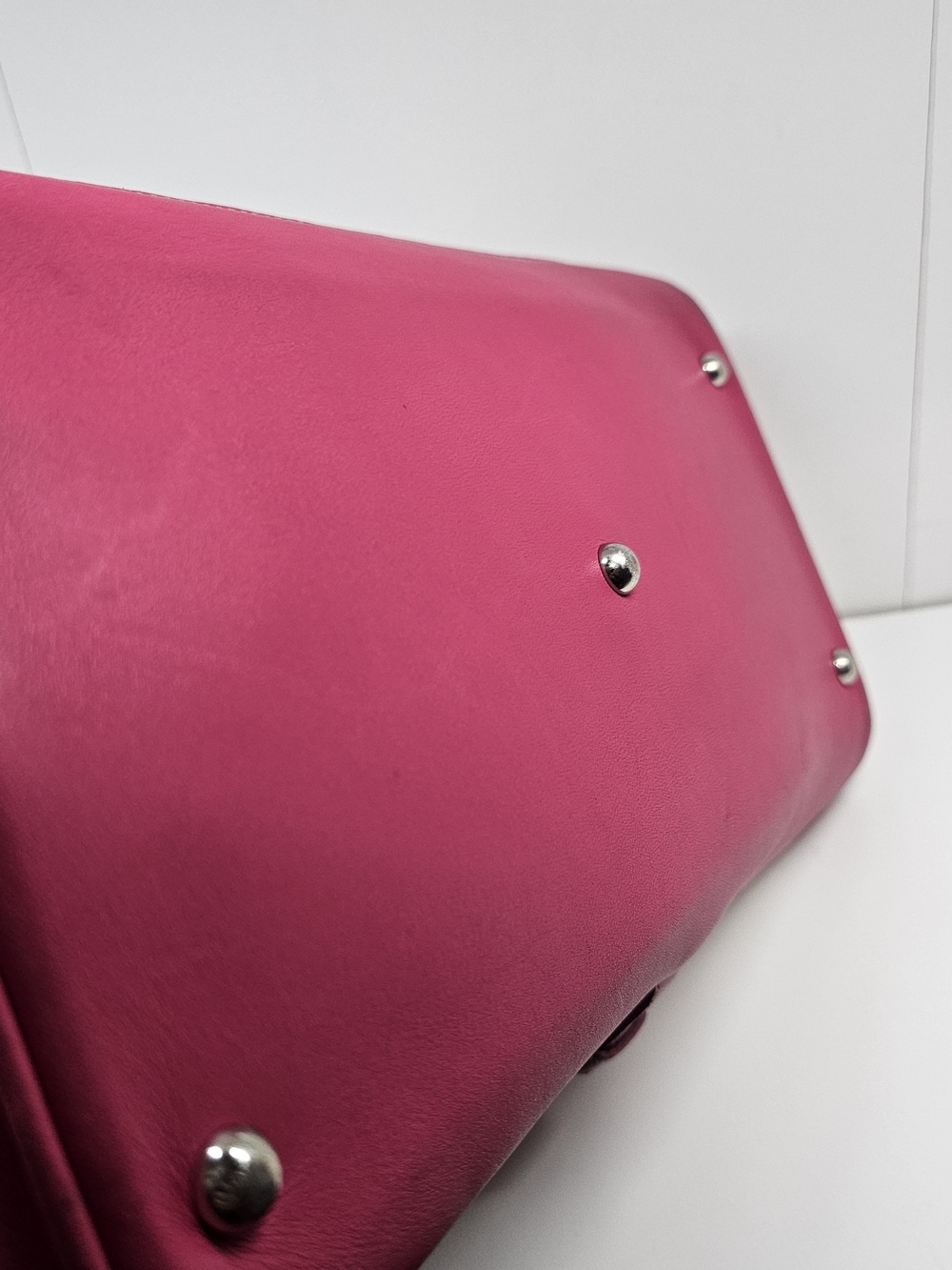 MCM Pink and White Signature Satchel - Picture 8 of 16